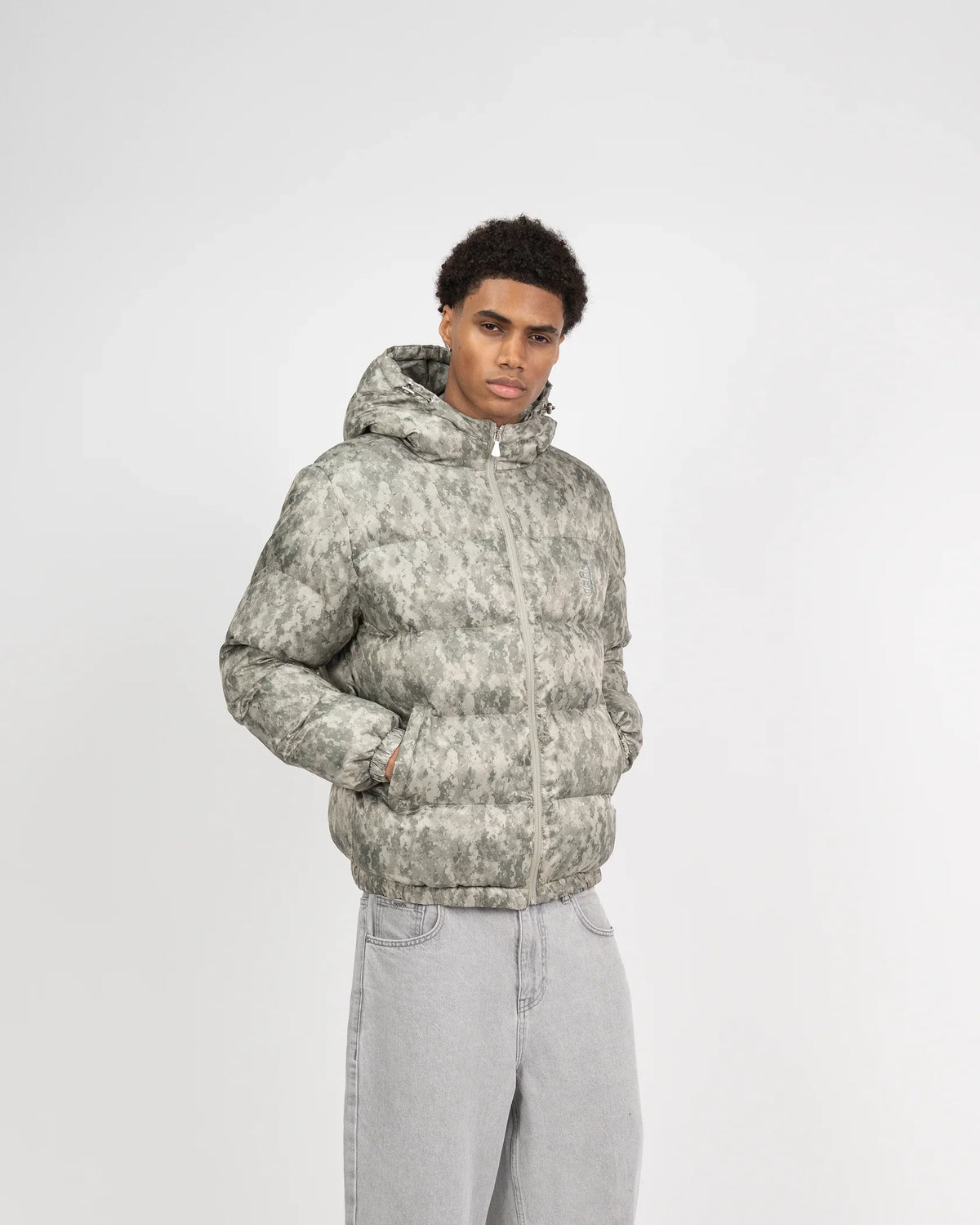 LOFFT Puffer 02 – Camo vert
