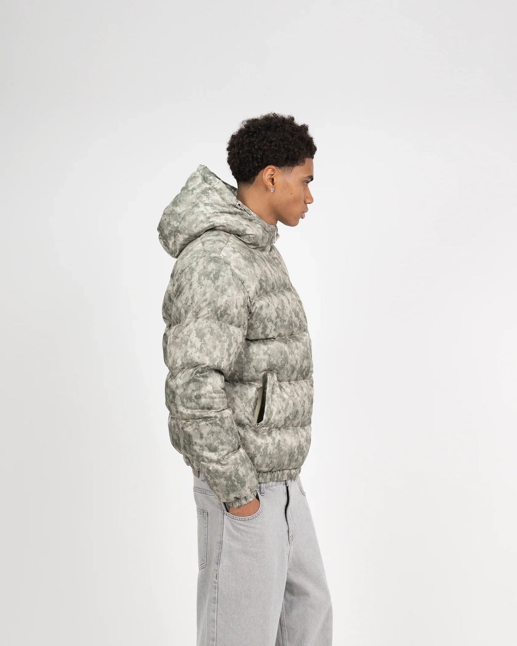LOFFT Puffer 02 – Camo vert