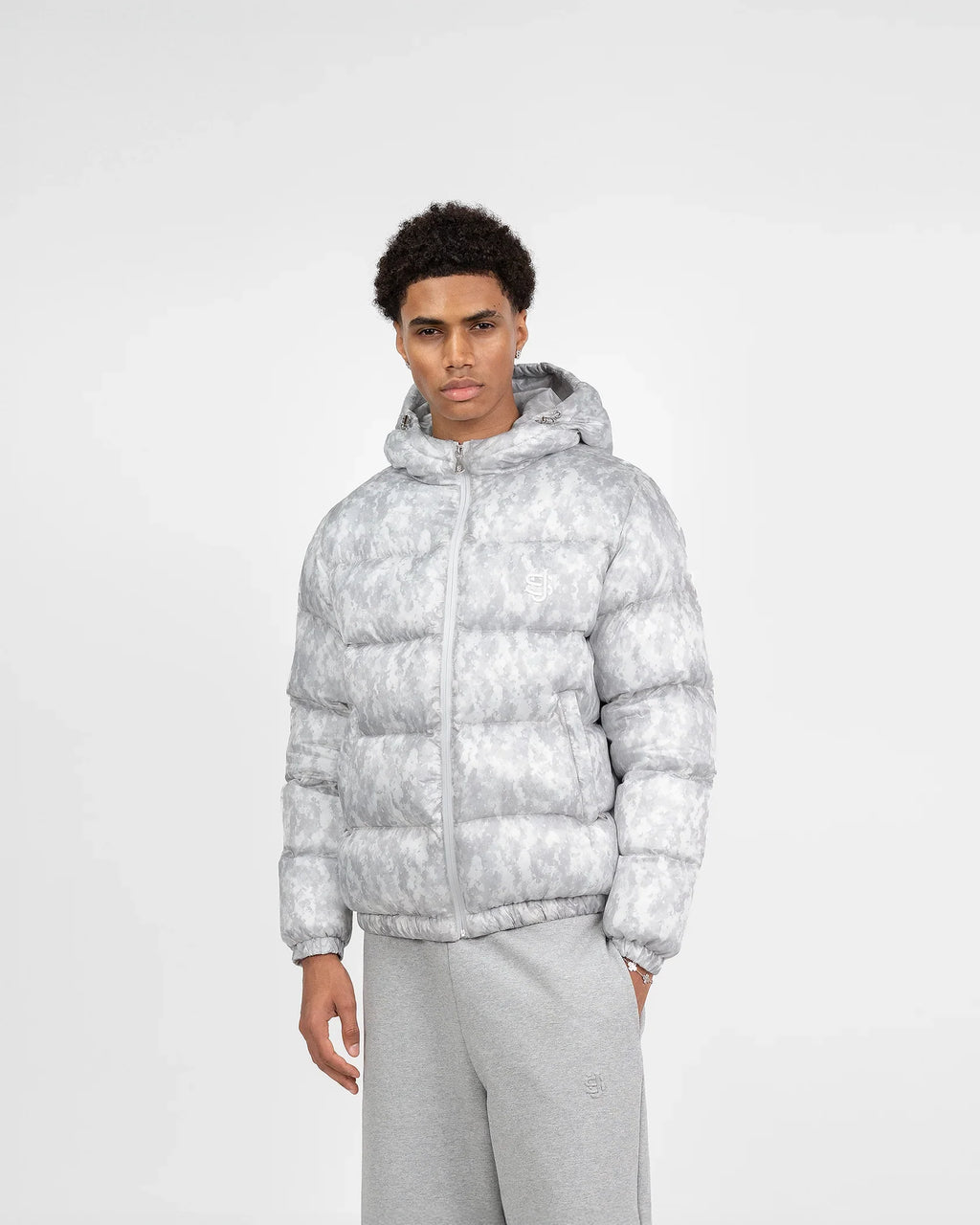 LOFFT Puffer 02 – Camo neige